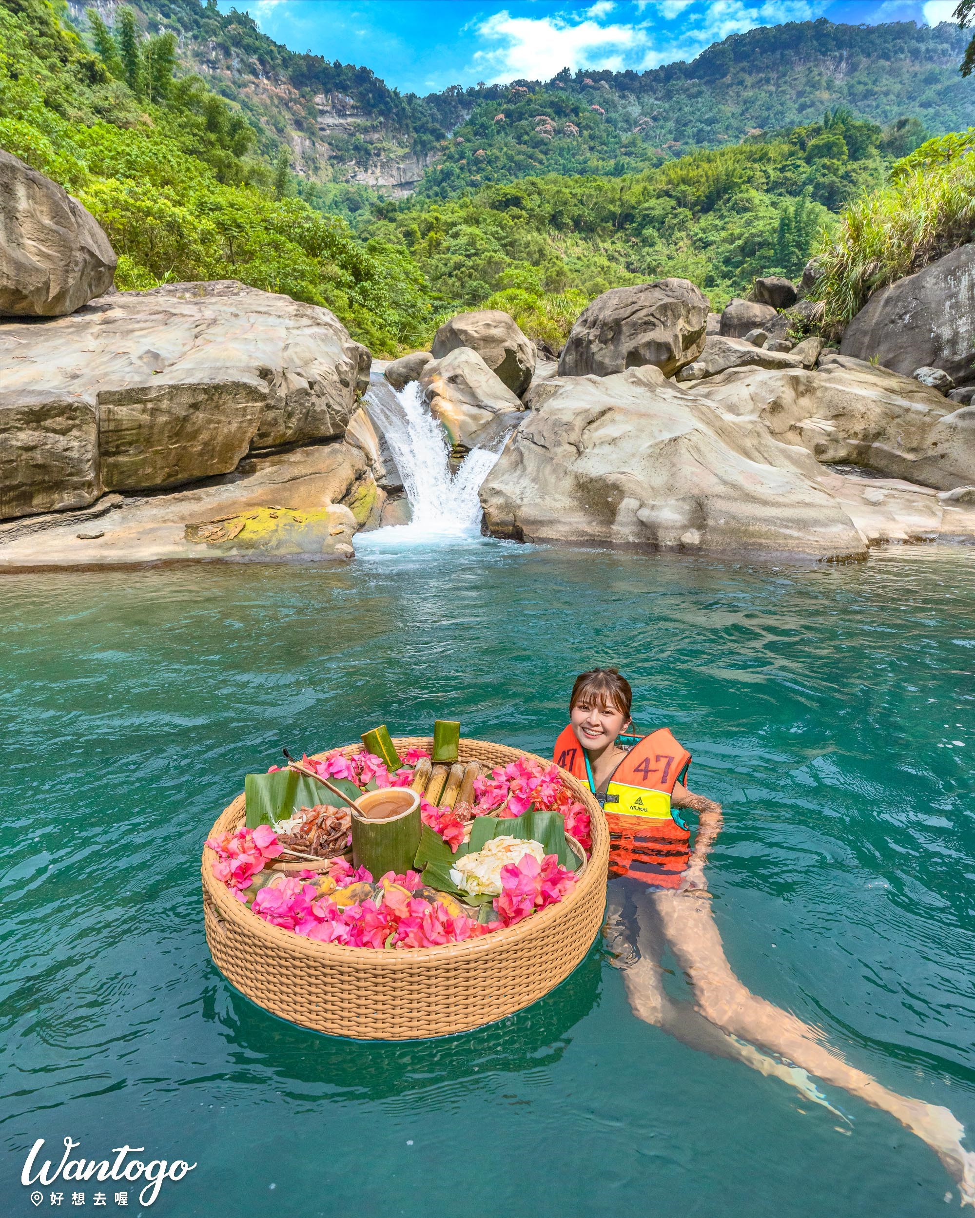 嘉義 真 在水中吃飯 別再擠市區 夢幻 天然水族館 秘境在此 溪水清澈見底 超有趣diy 特色吊橋 來場療癒一日遊超可以 好想去喔